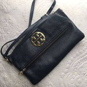Tory Burch logo purse with shoulder strap